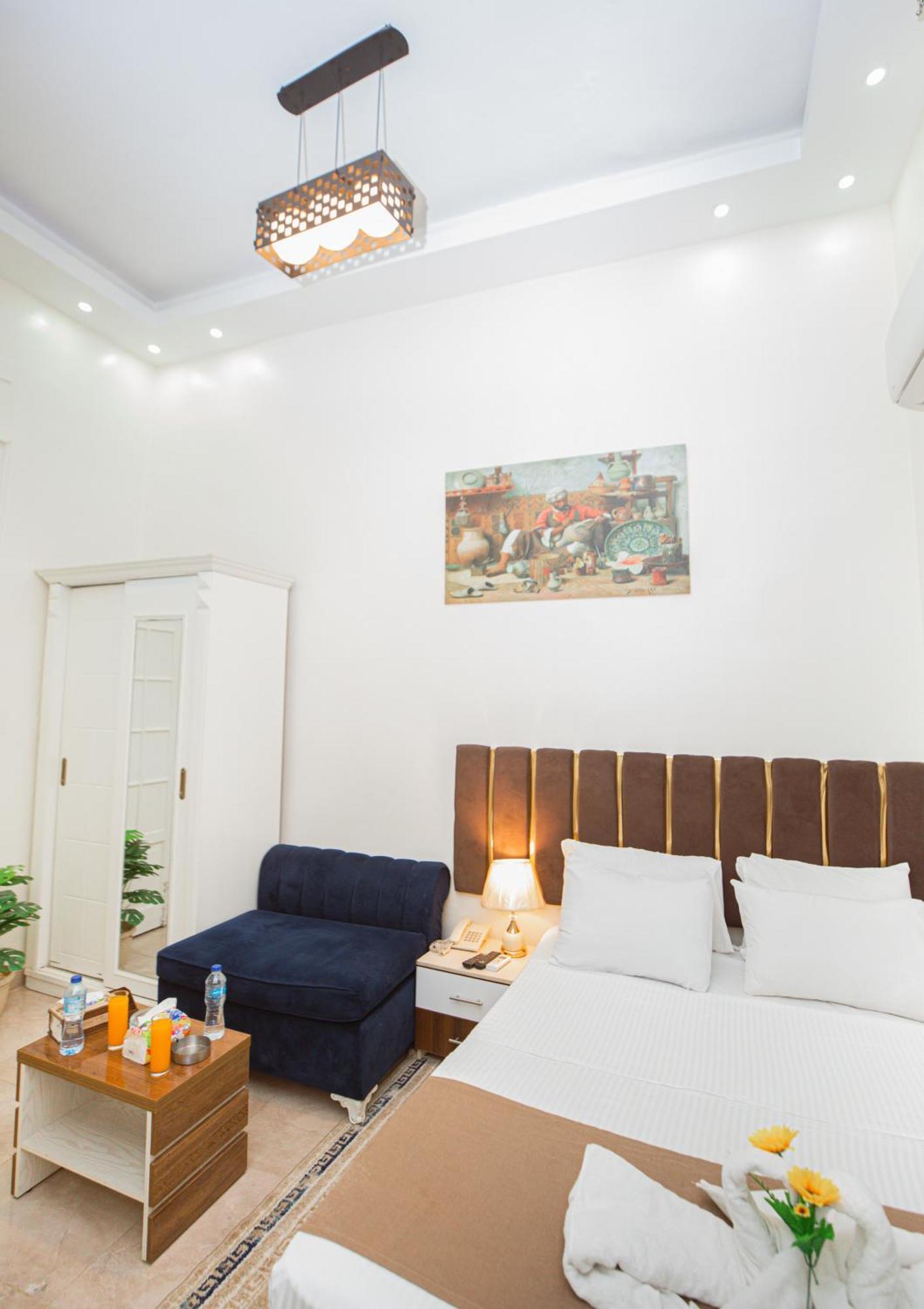 Downtown Antique Hotel Cairo Exterior foto